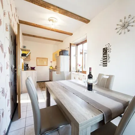 Spacious With Terrace Zur Forelle
