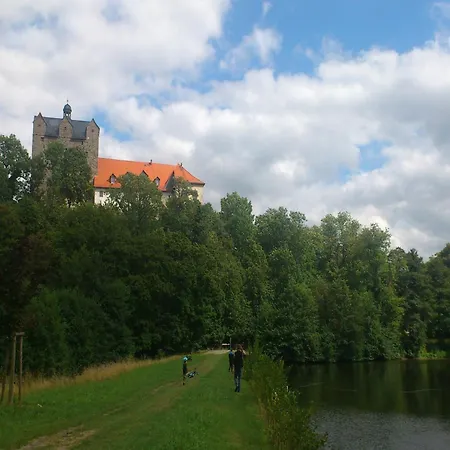 Charming Retreat,